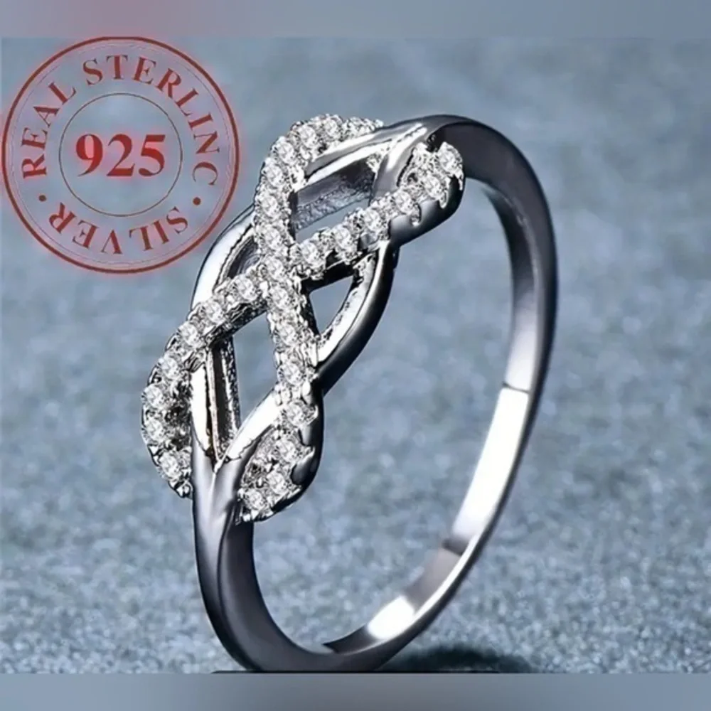 925 Sterling Silver Infinity Ring with Sparkling Zirconia -
